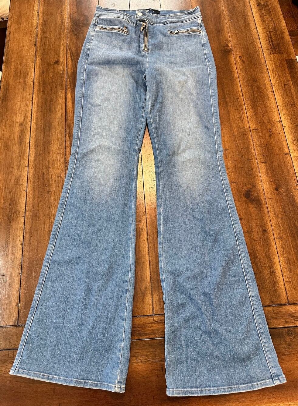 J Brand Love Story Flare Jeans Zip Pocket Light Wash Size 30 Repair